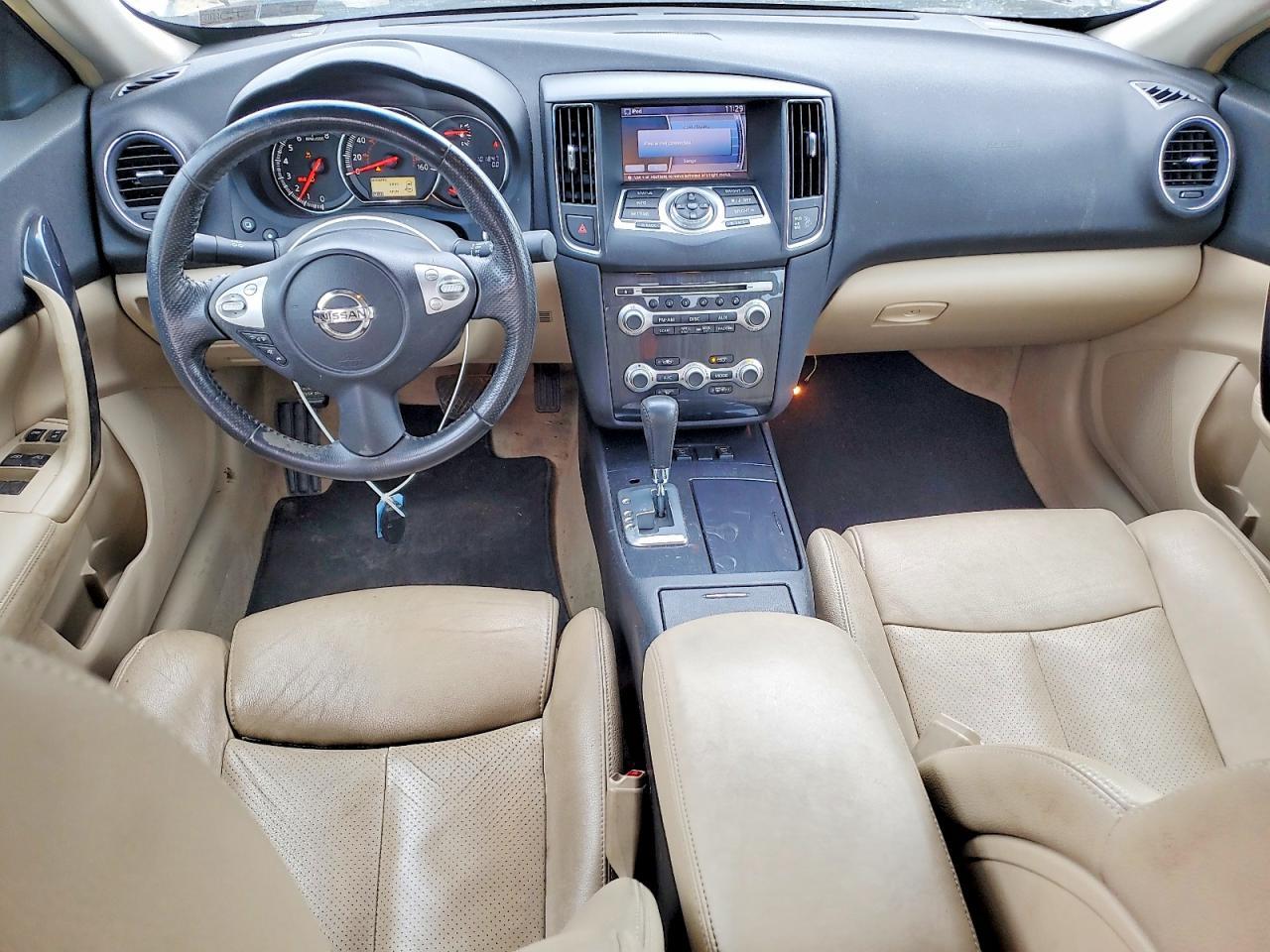 2014 NISSAN Maxima