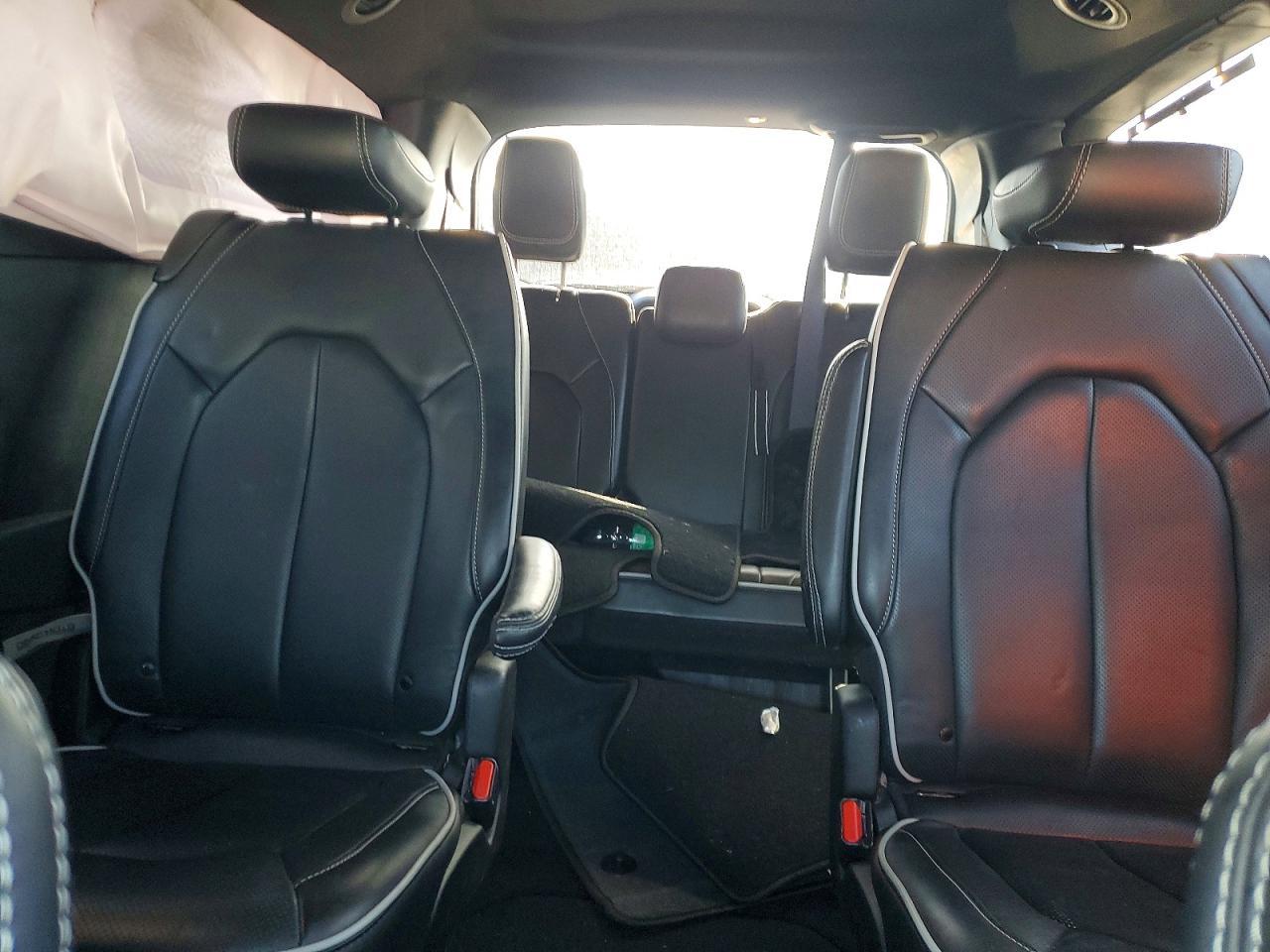 2025 CHRYSLER Pacifica
