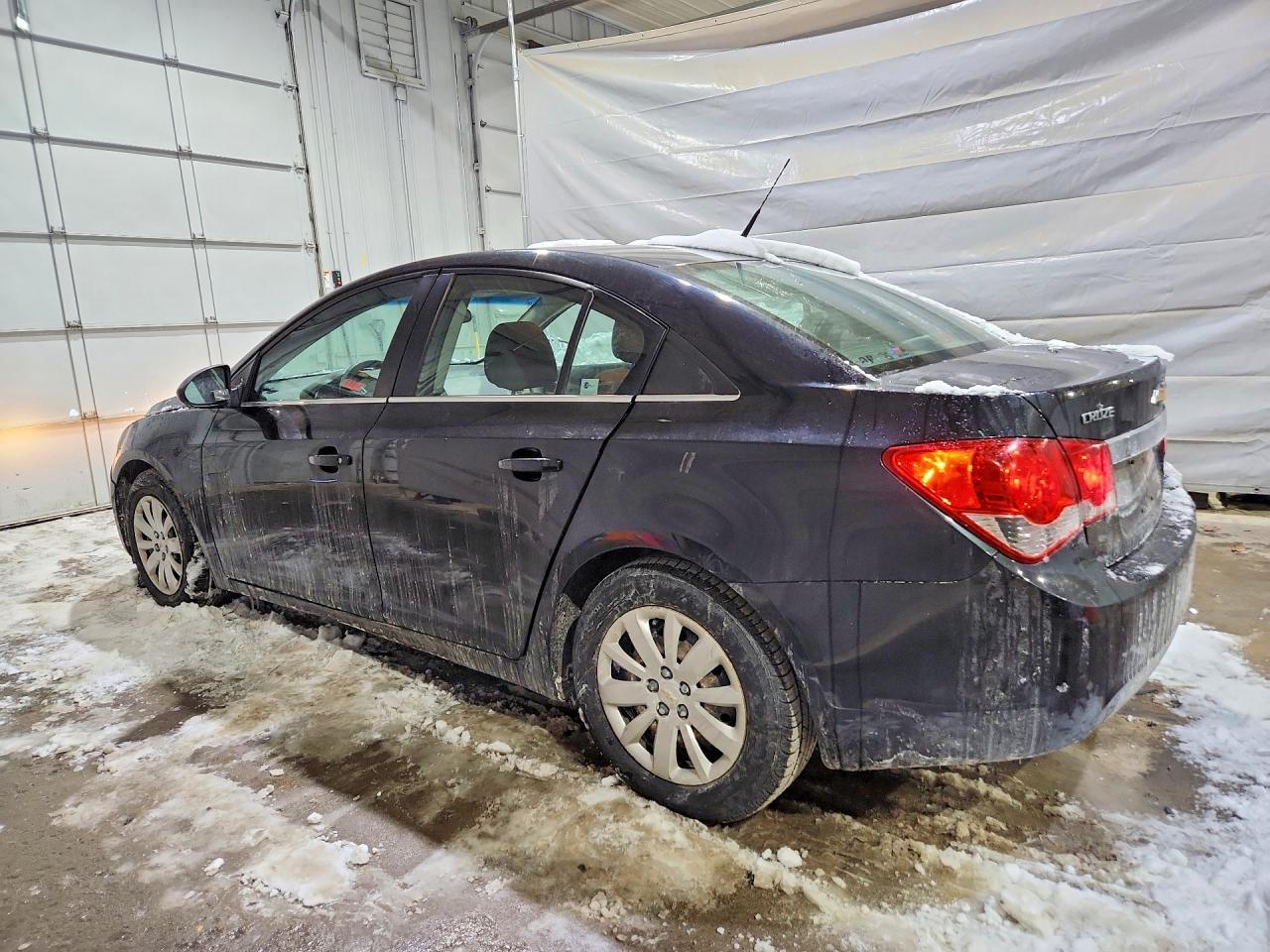 2011 CHEVROLET CRUZE