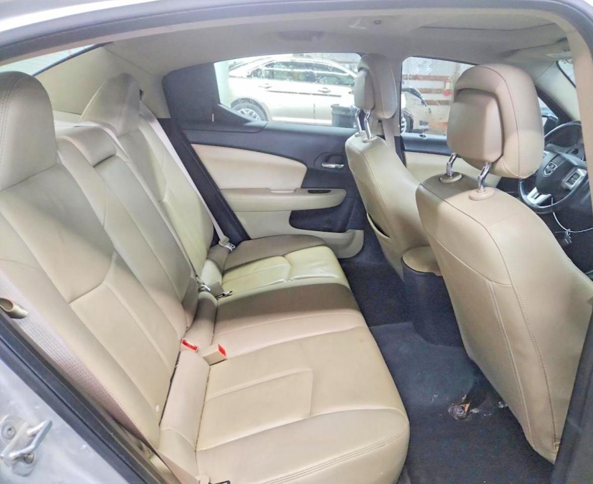 2011 DODGE Avenger