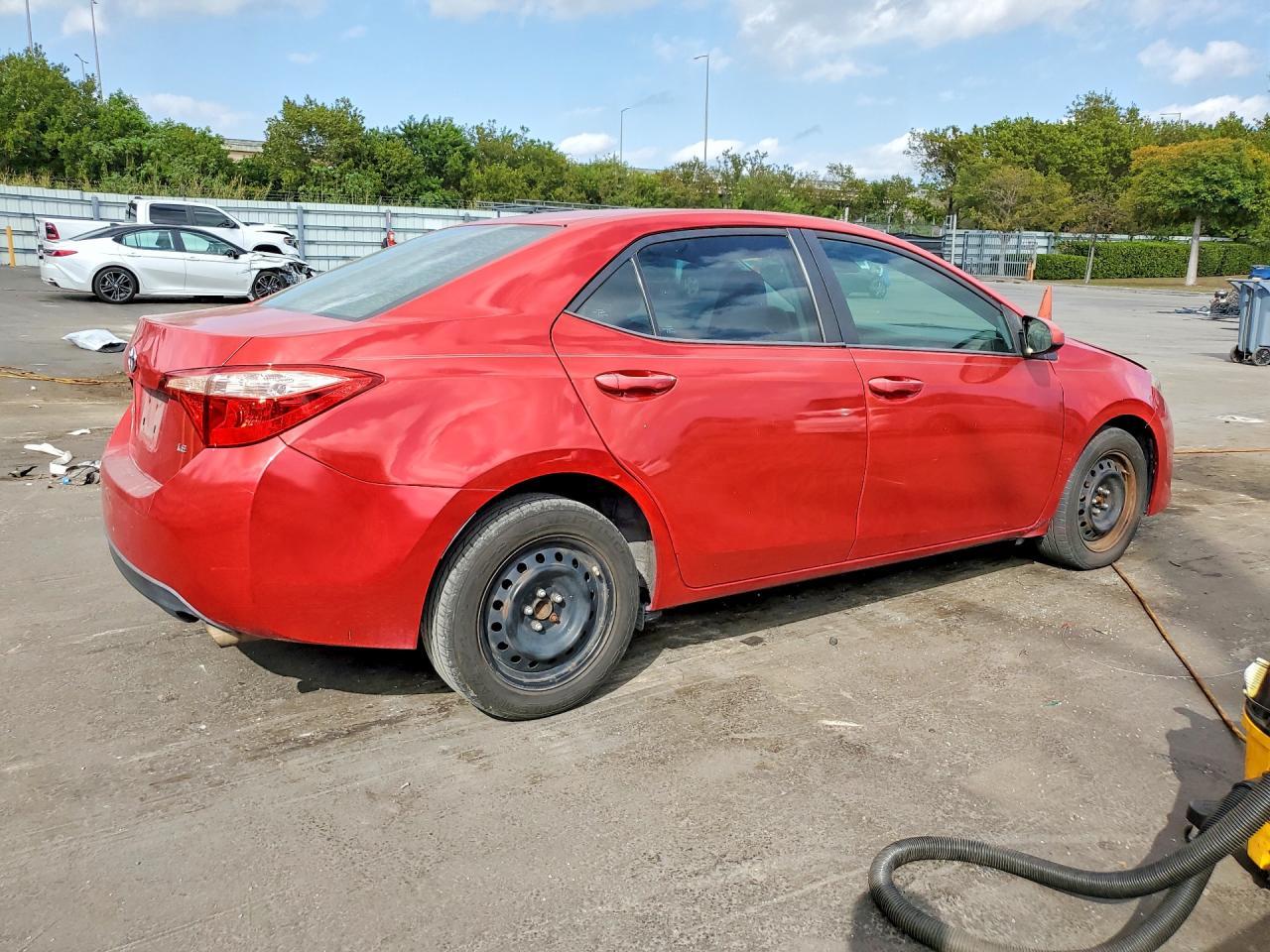 2017 TOYOTA COROLLA