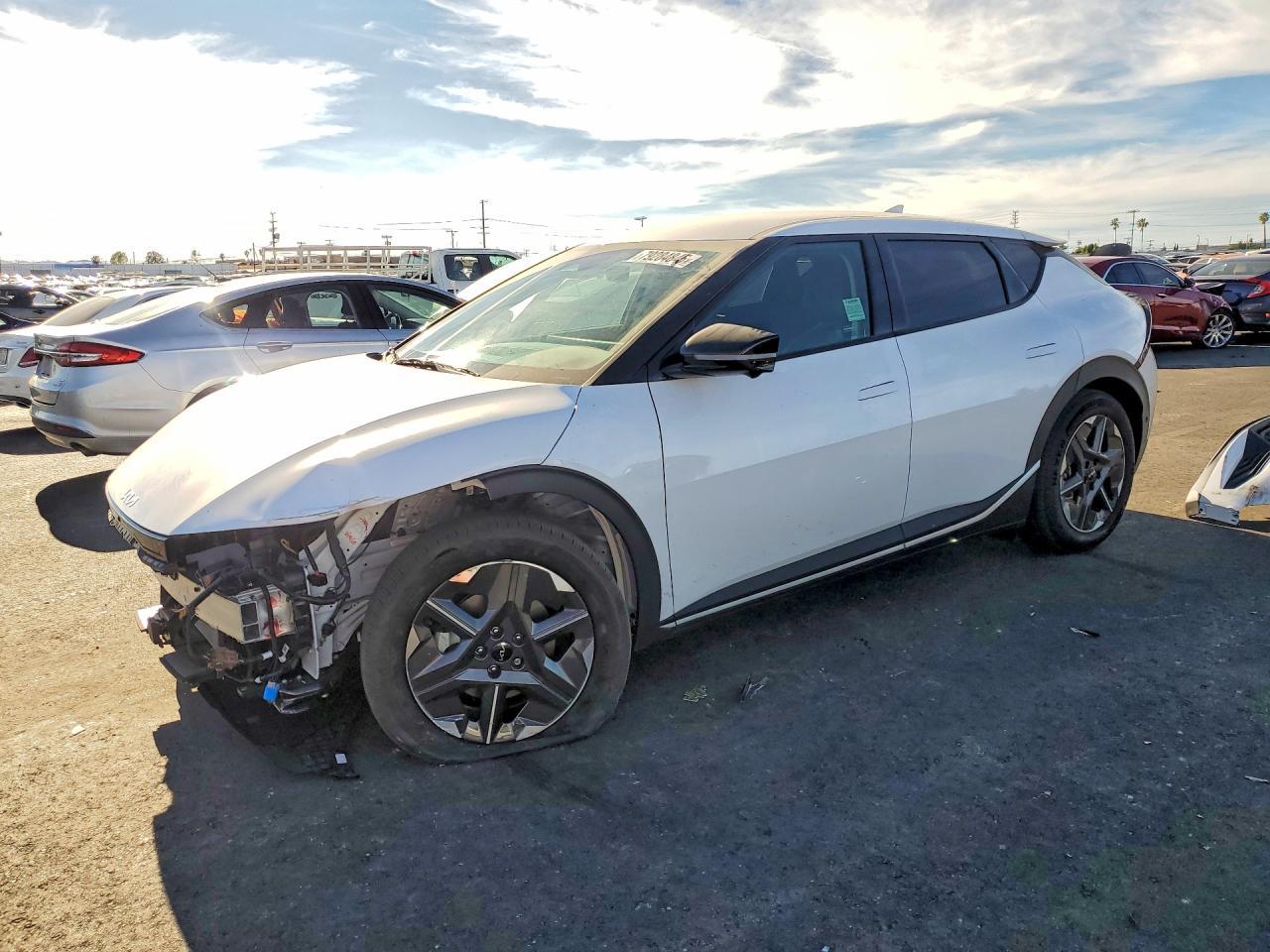 2025 KIA EV6