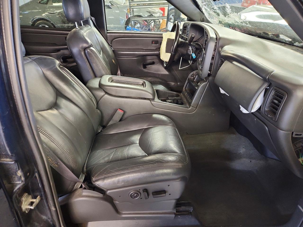 2005 CHEVROLET 3500