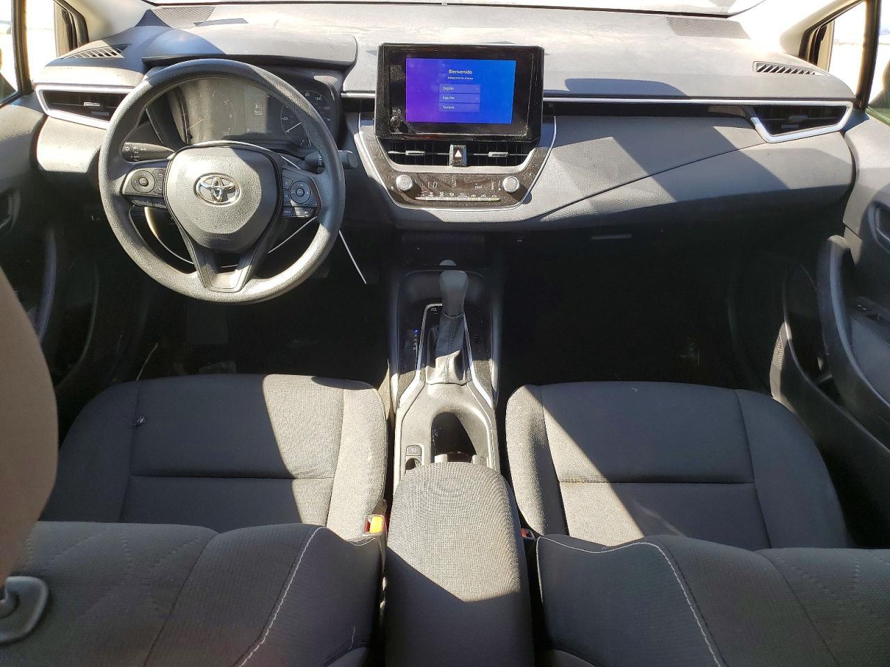 2025 TOYOTA COROLLA