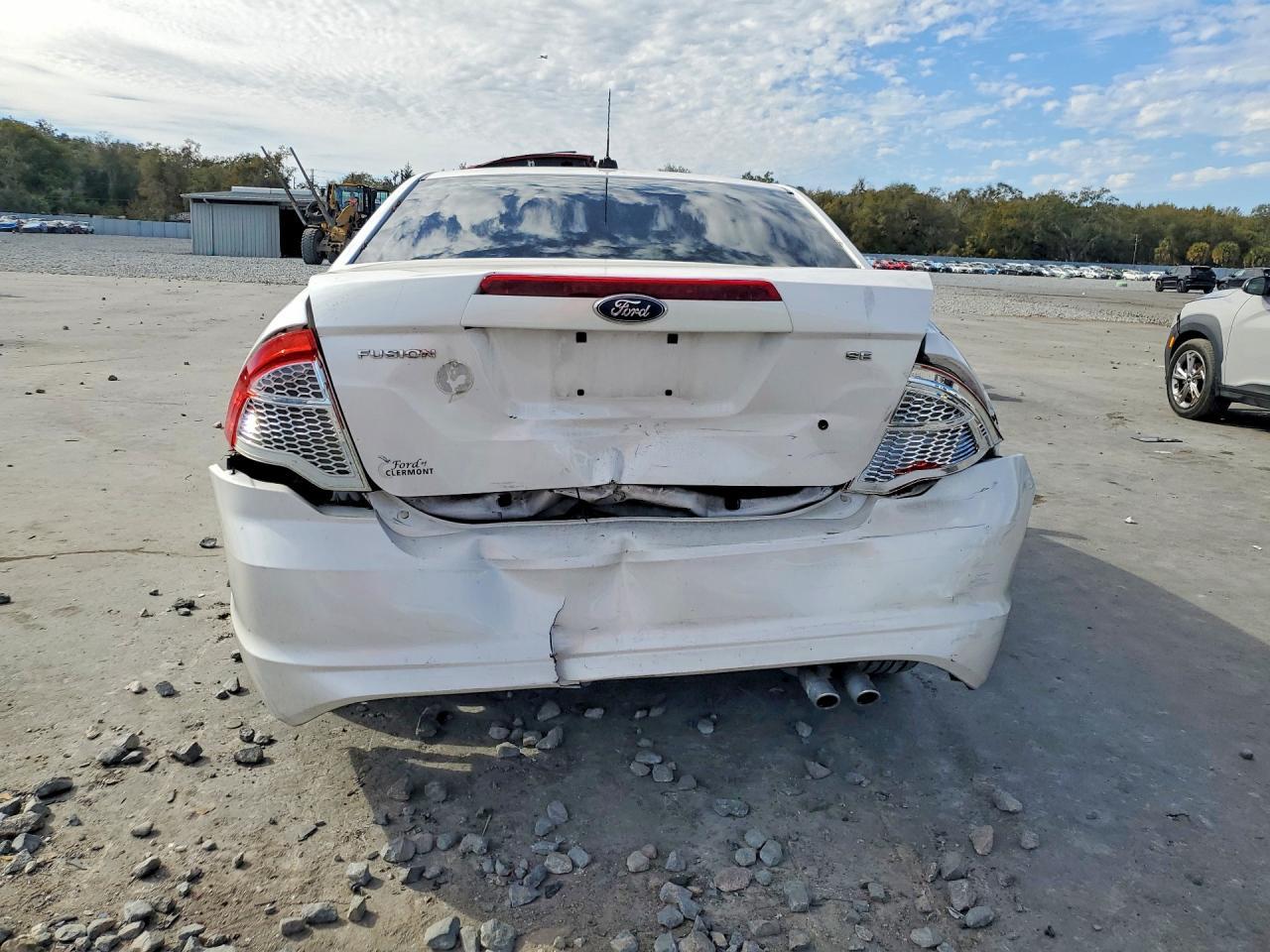 2011 FORD FUSION