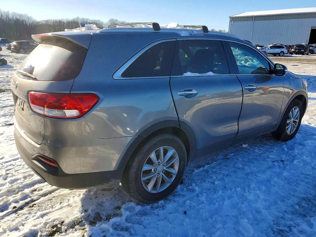 2016 KIA SORENTO