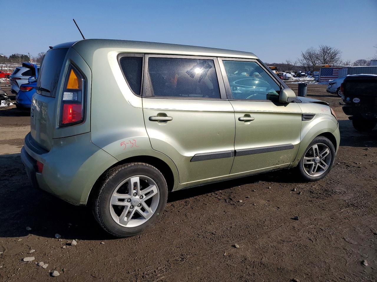 2011 KIA SOUL