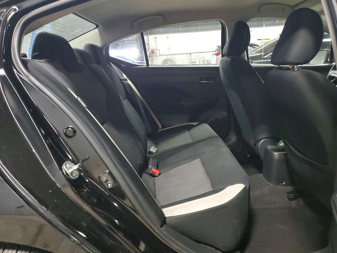 2021 NISSAN VERSA