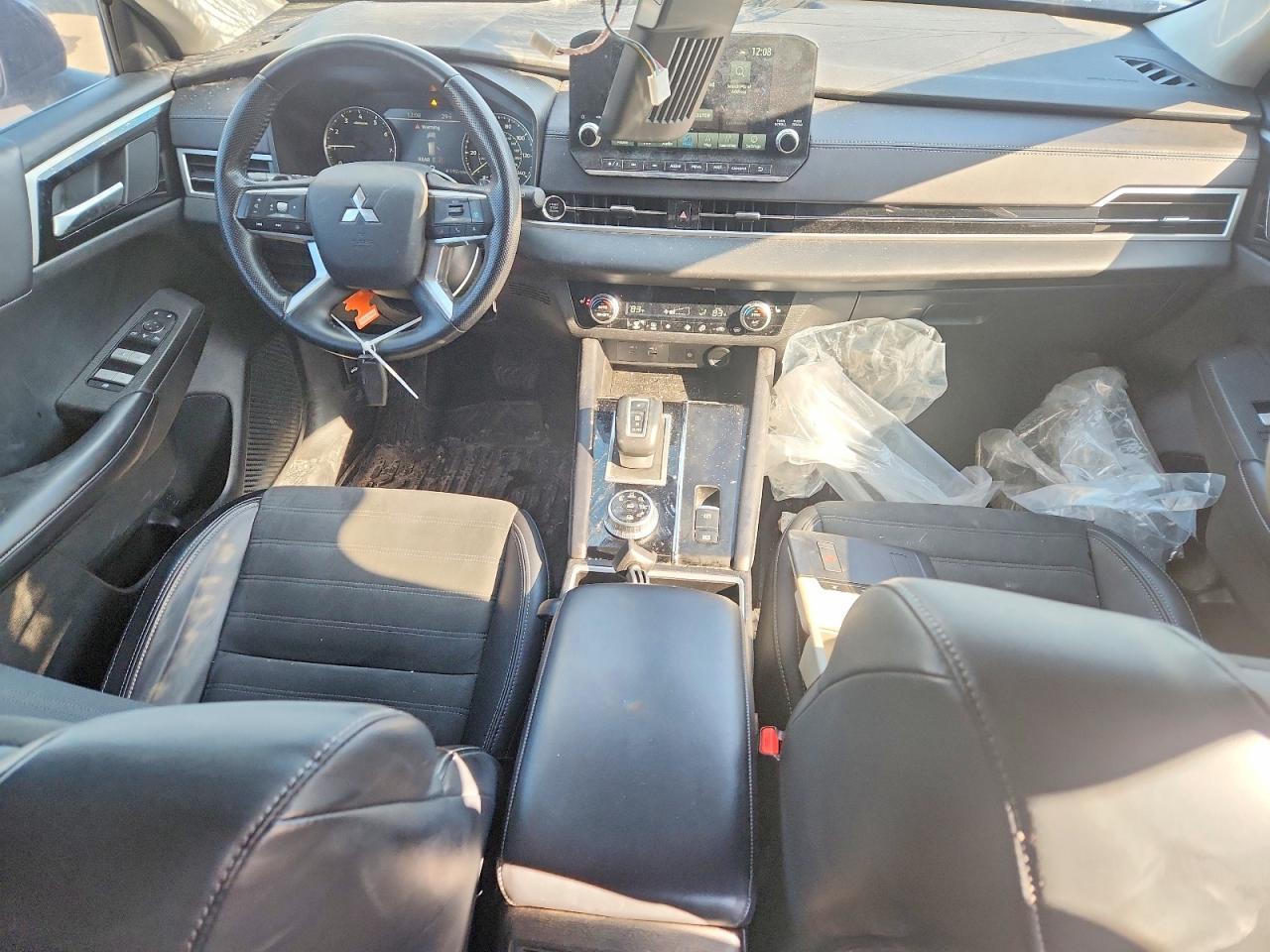 2024 MITSUBISHI outlander