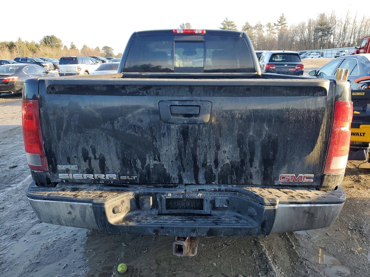 2011 GMC Sierra