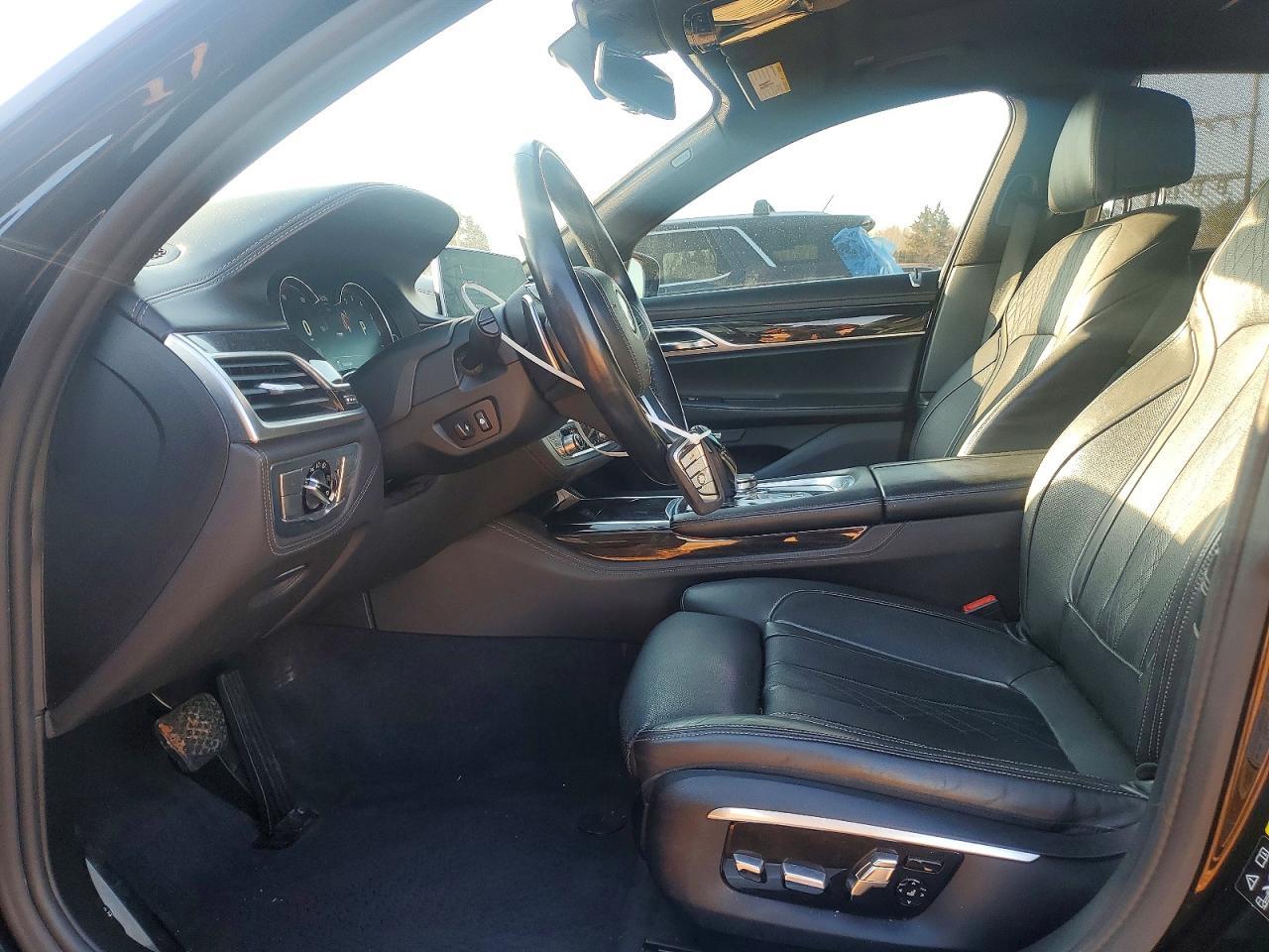 2016 BMW 7 series