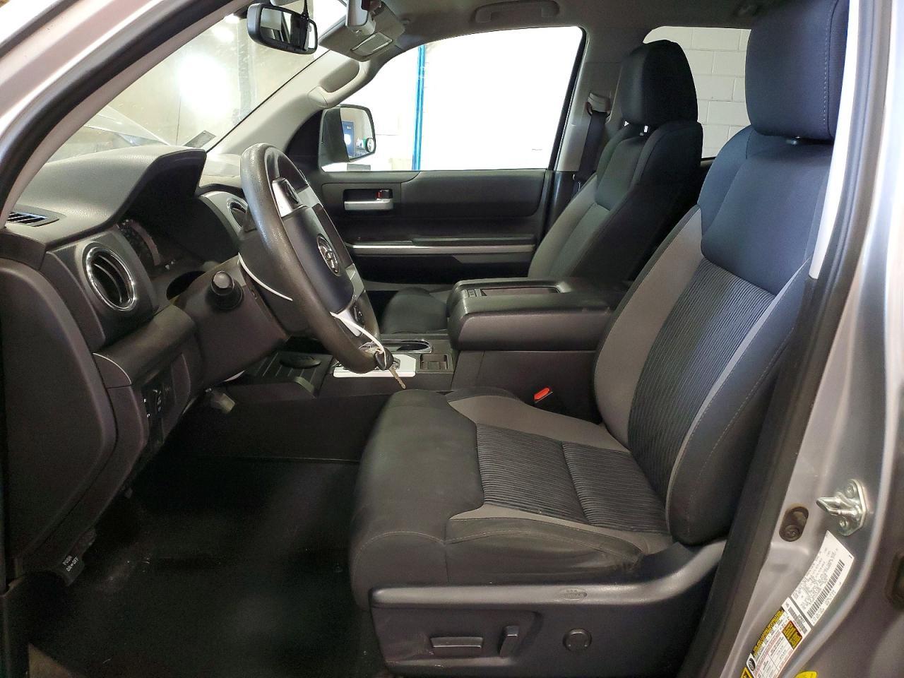 2016 TOYOTA TUNDRA