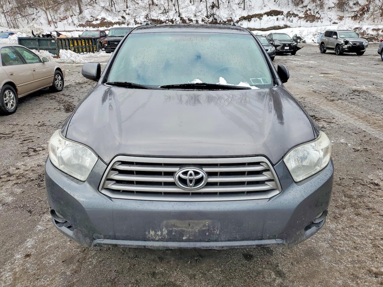 2010 TOYOTA HIGHLANDER