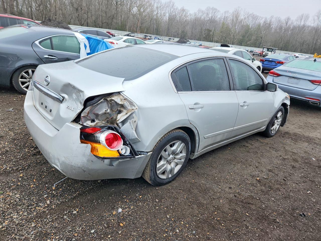 2012 NISSAN ALTIMA