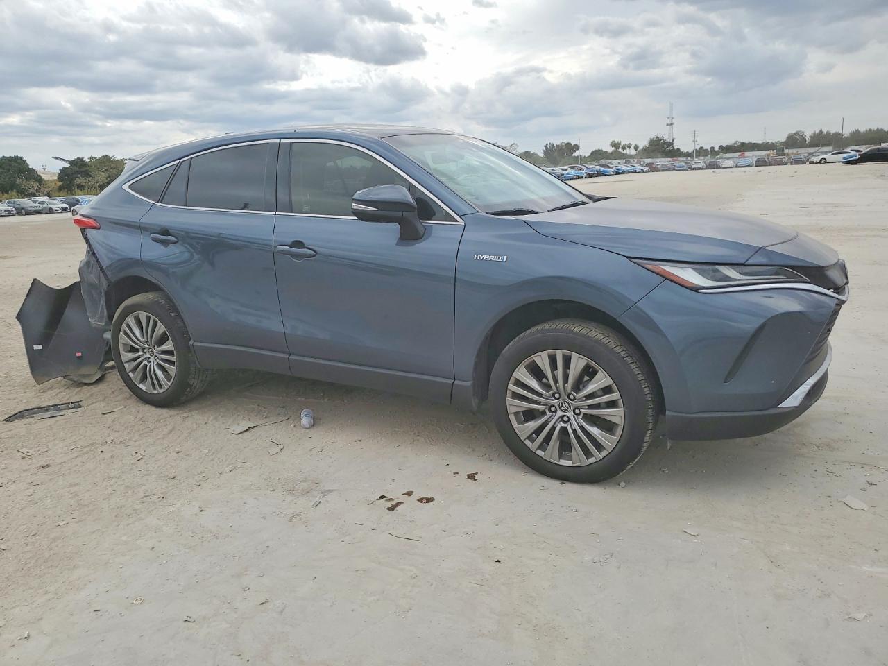 2021 TOYOTA VENZA