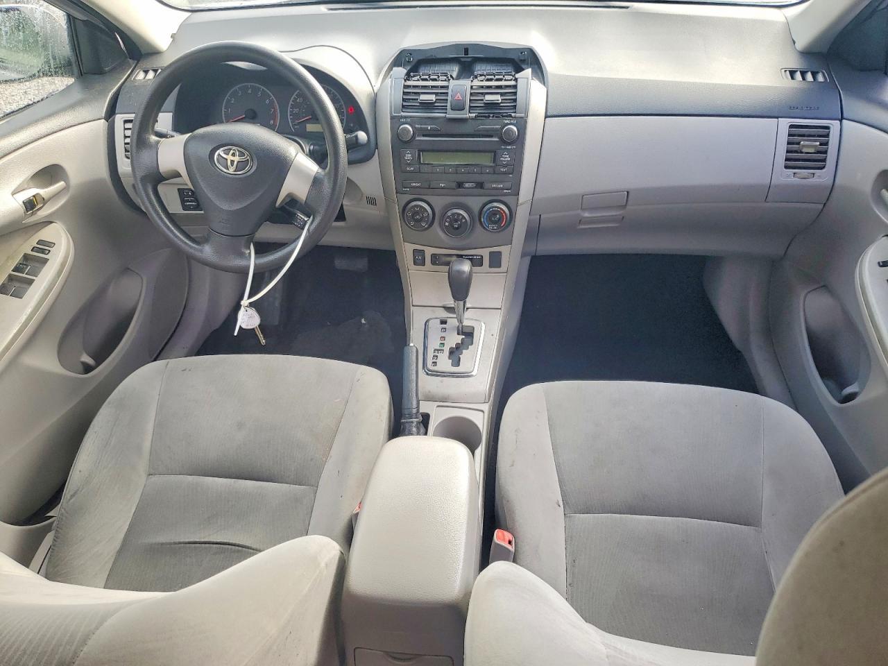 2011 TOYOTA COROLLA
