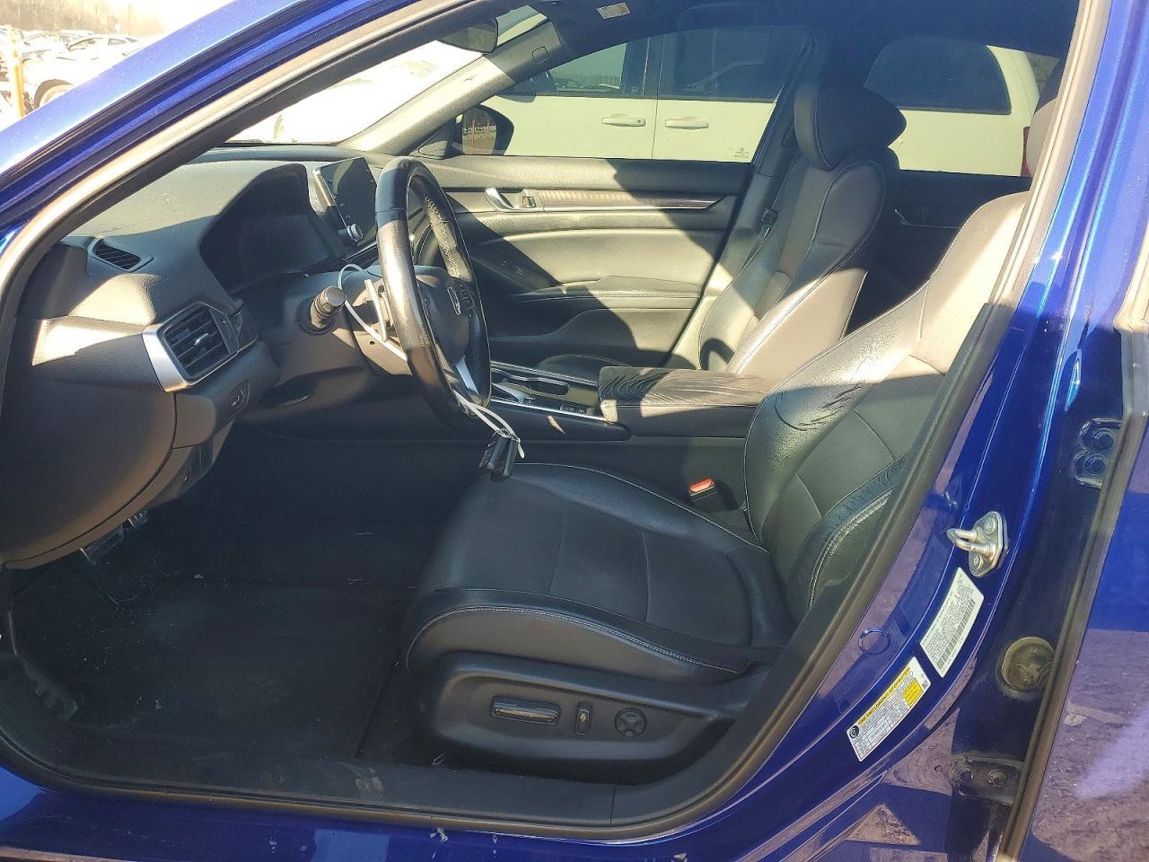 2018 HONDA ACCORD