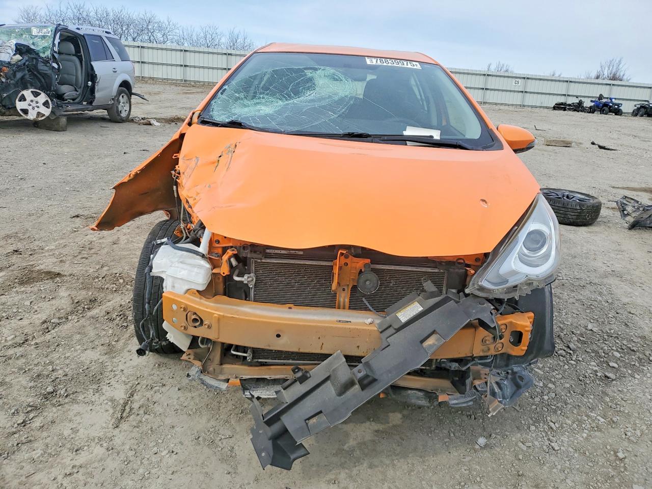 2016 TOYOTA Prius c