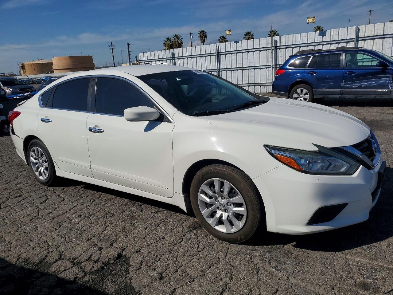 2017 NISSAN ALTIMA