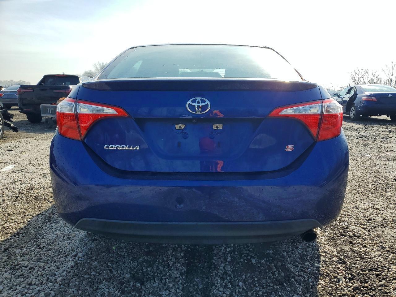 2016 TOYOTA COROLLA