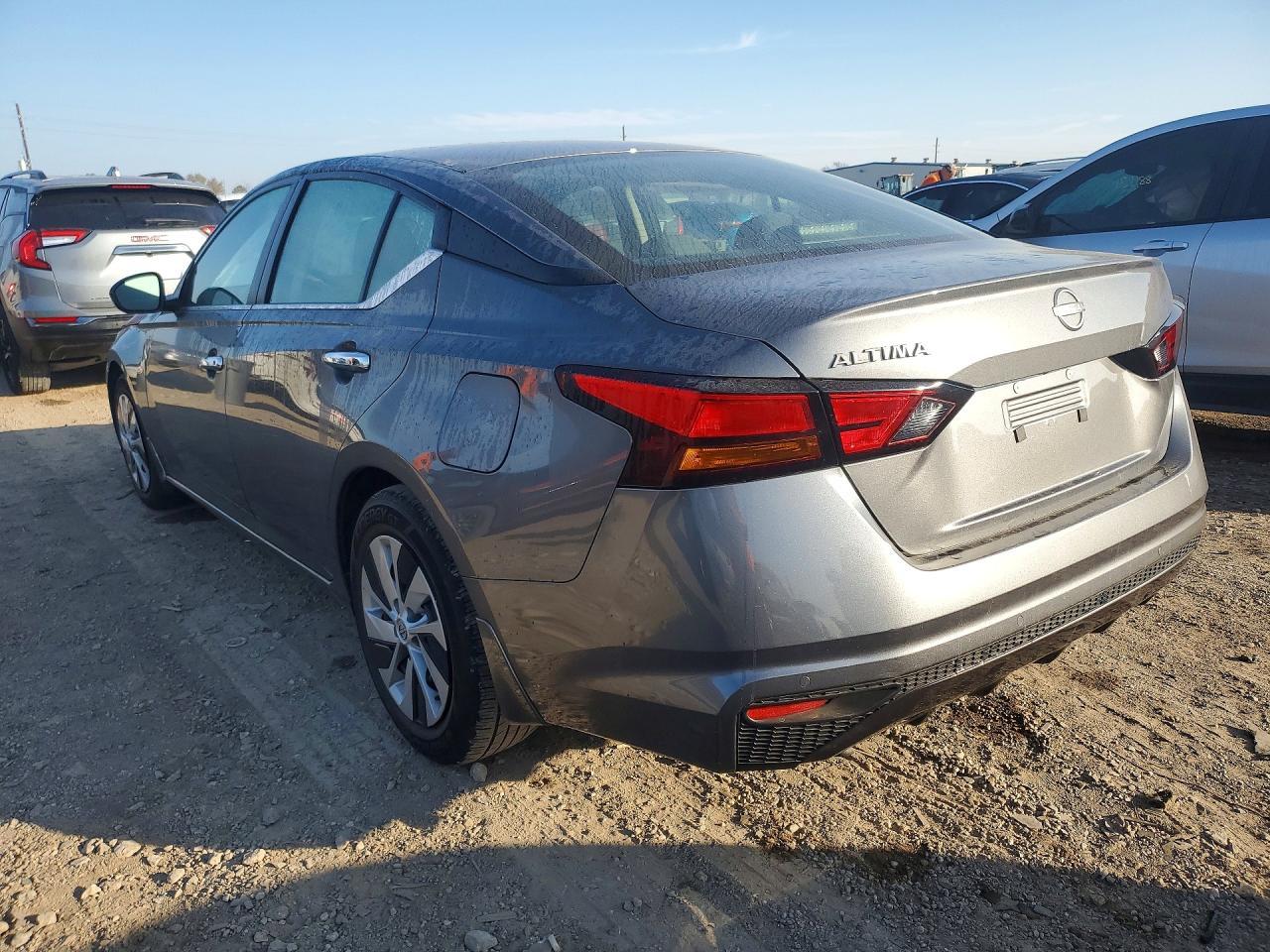2024 NISSAN ALTIMA