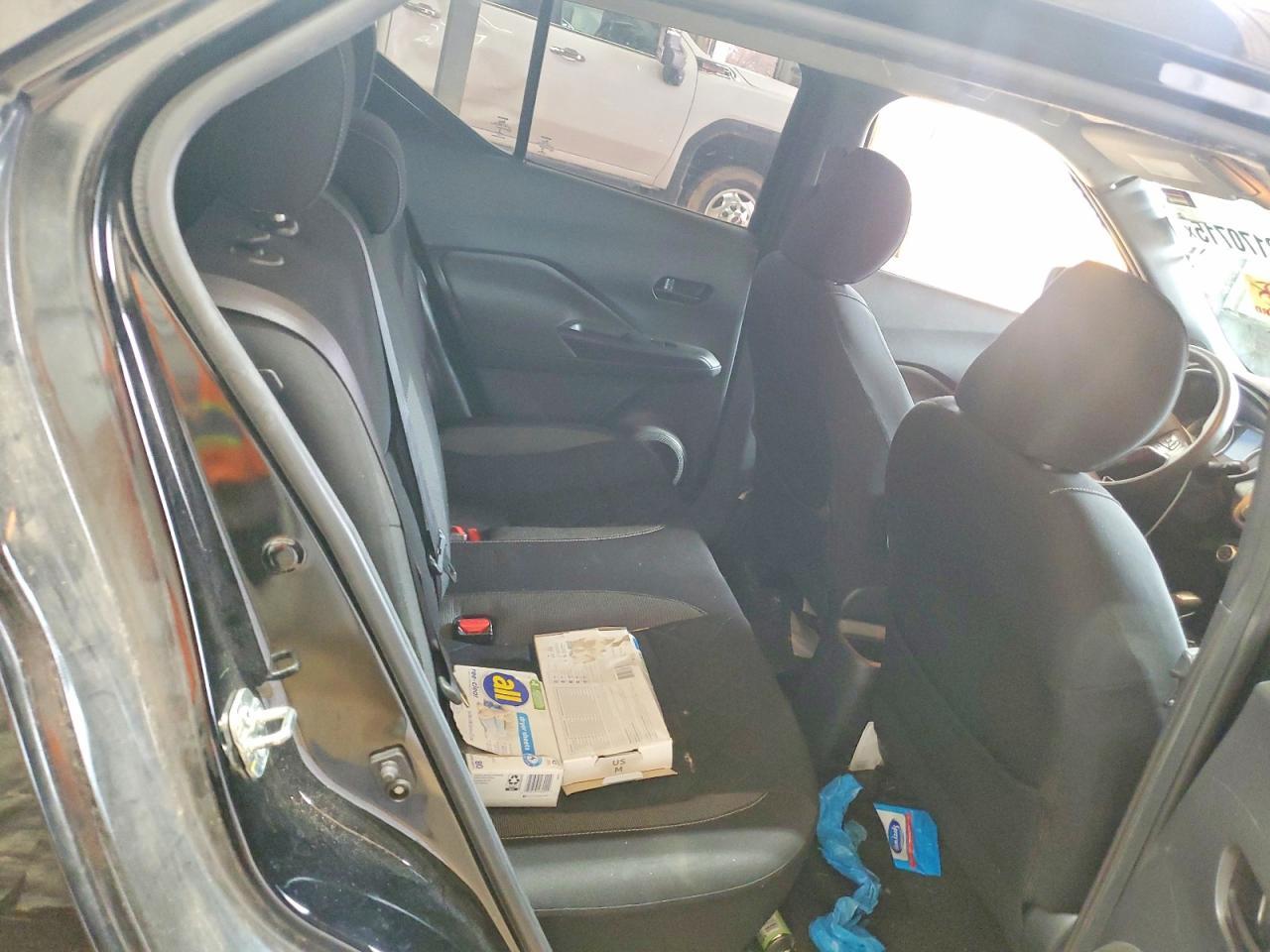 2019 NISSAN KICKS