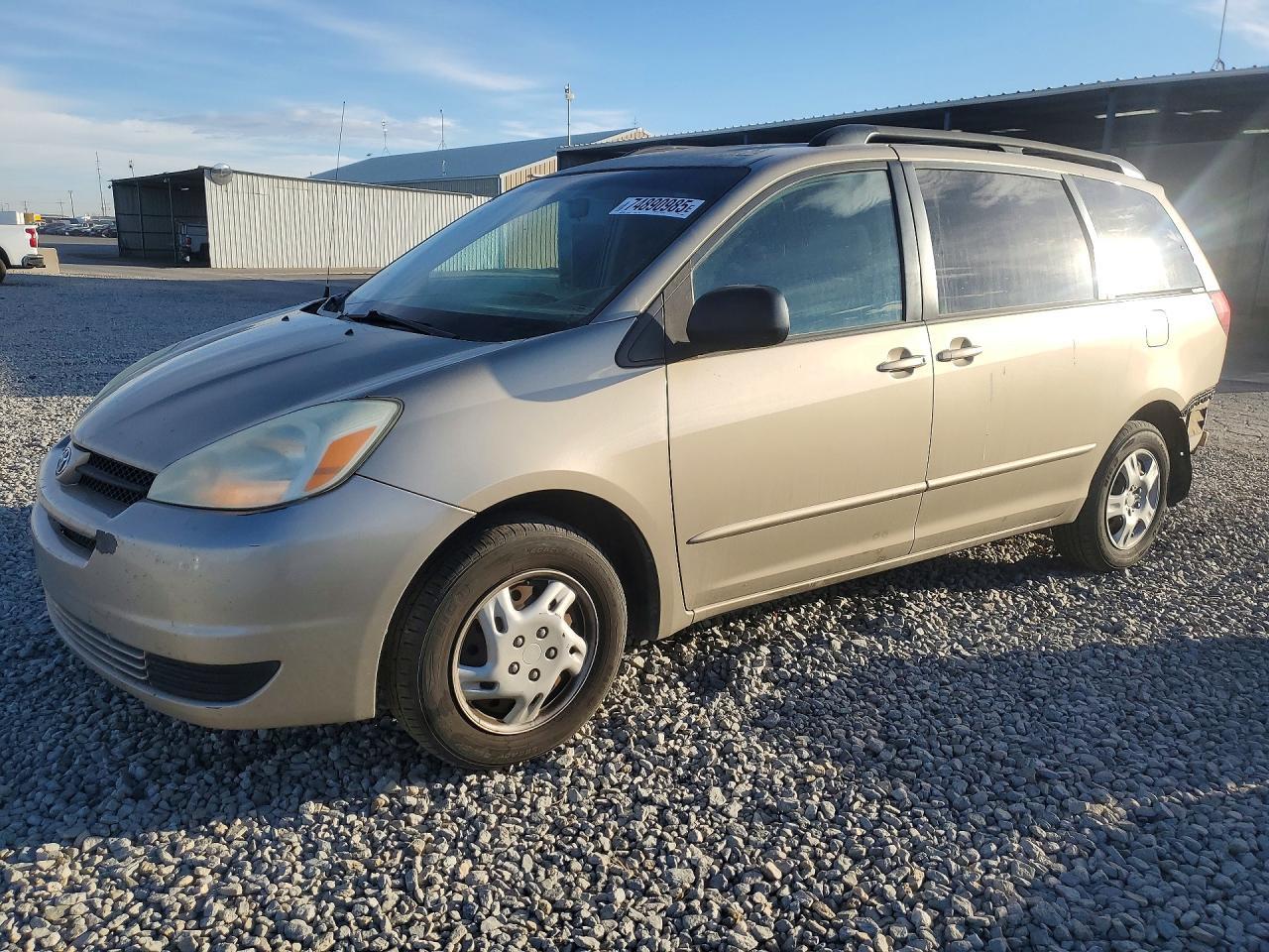 2004 TOYOTA SIENNA