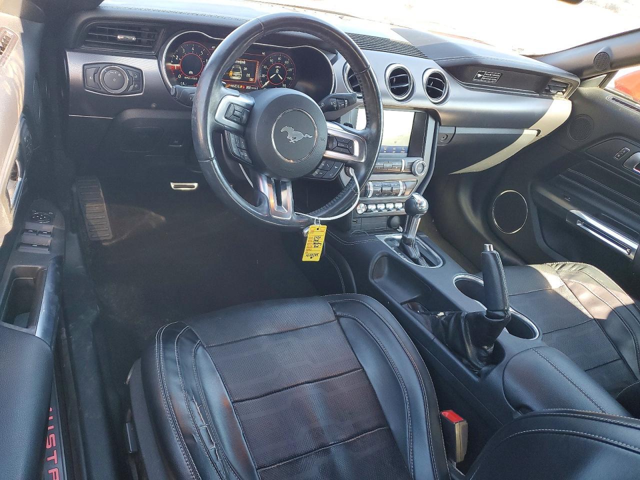 2020 FORD MUSTANG
