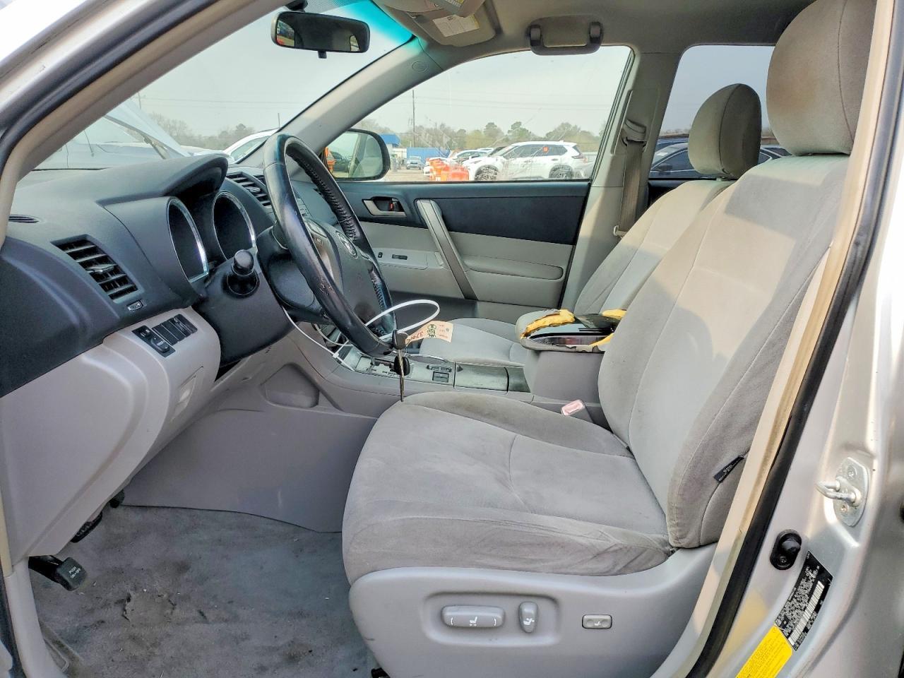 2008 TOYOTA HIGHLANDER