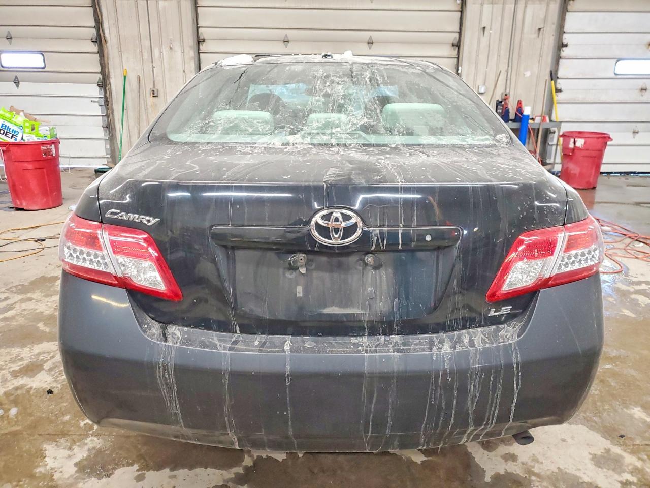 2011 TOYOTA CAMRY