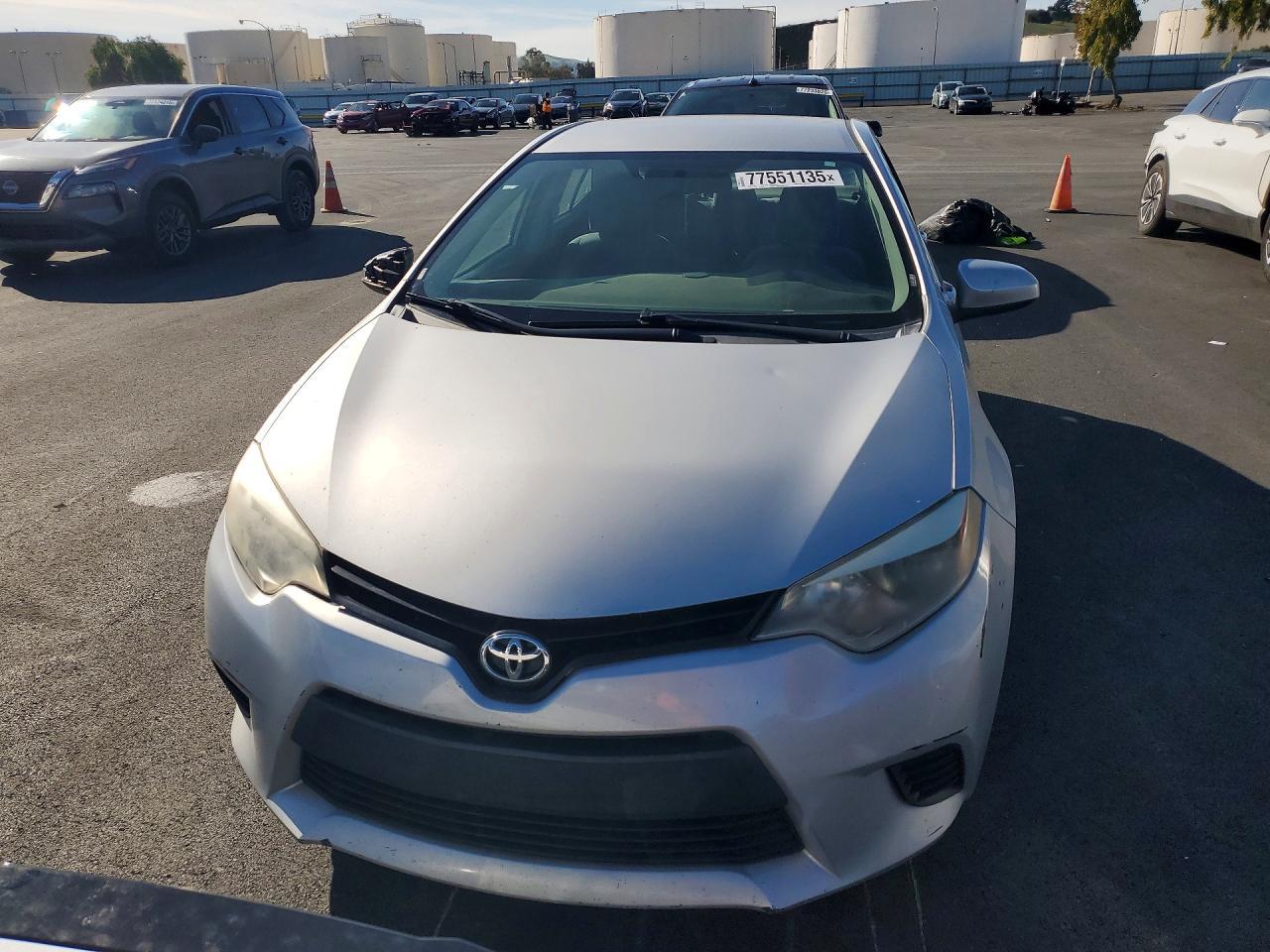 2015 TOYOTA COROLLA