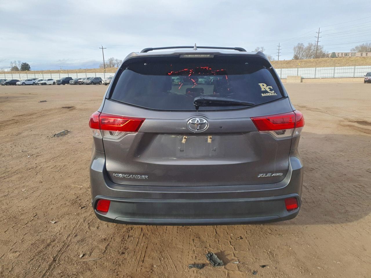 2018 TOYOTA HIGHLANDER