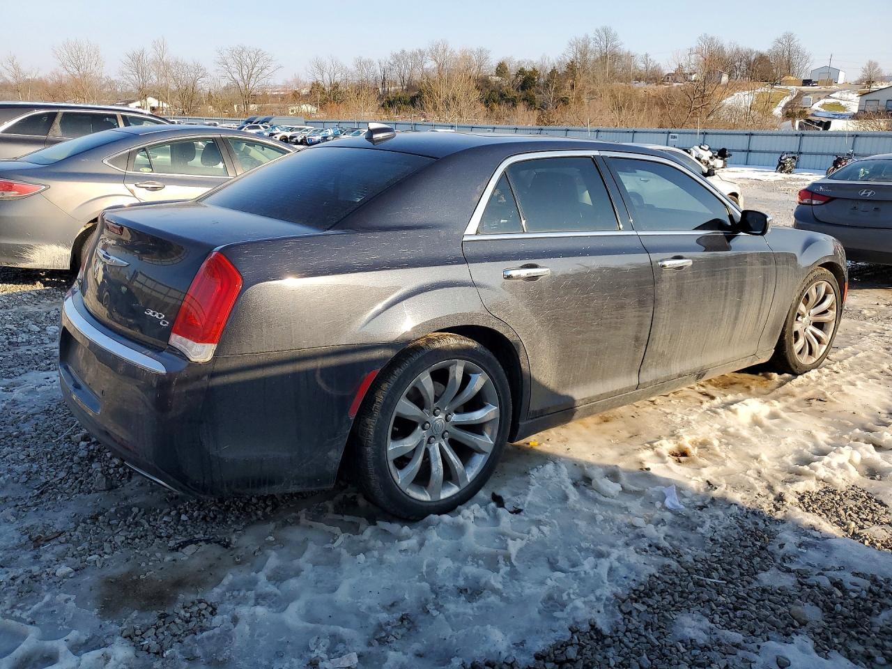 2017 CHRYSLER 300