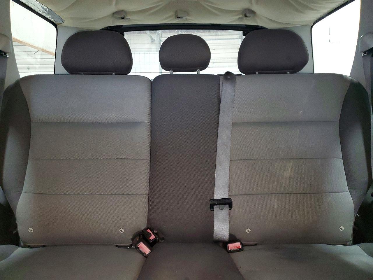 2005 FORD ESCAPE