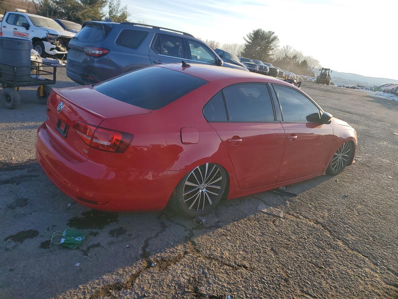 2015 VOLKSWAGEN JETTA