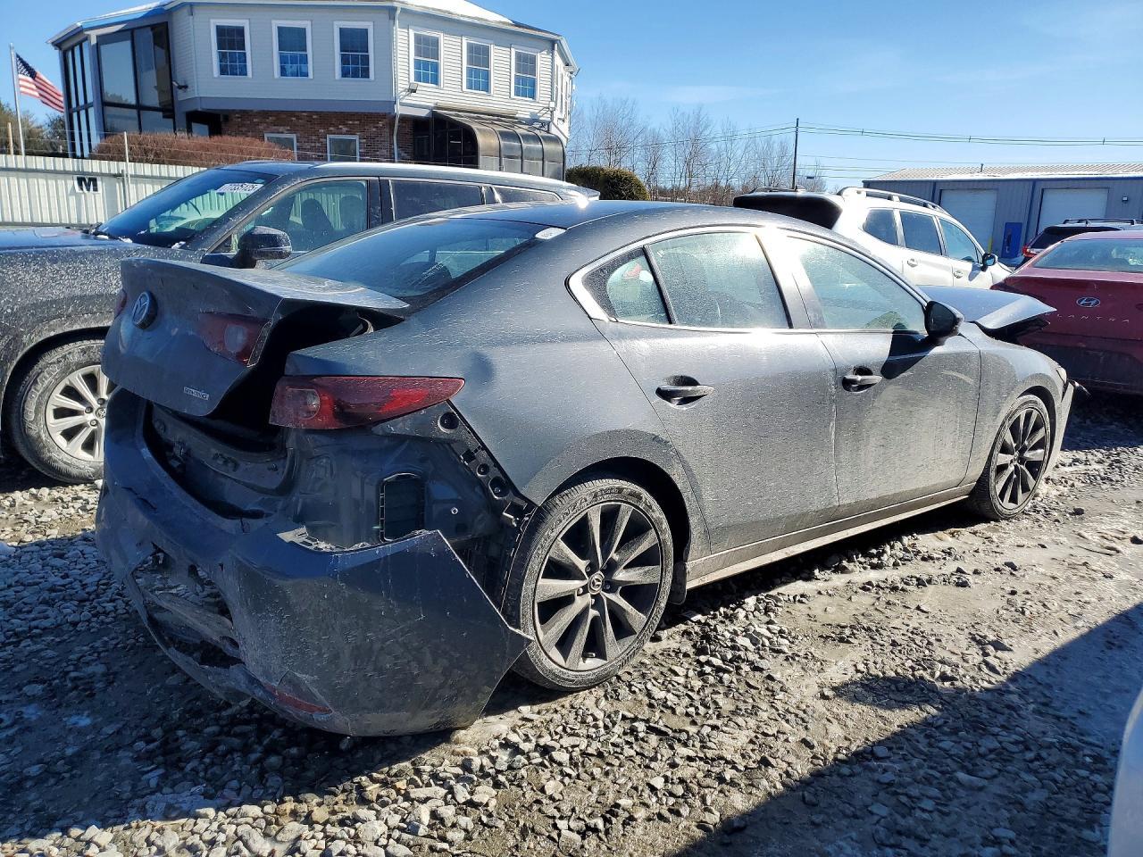 2023 MAZDA 3