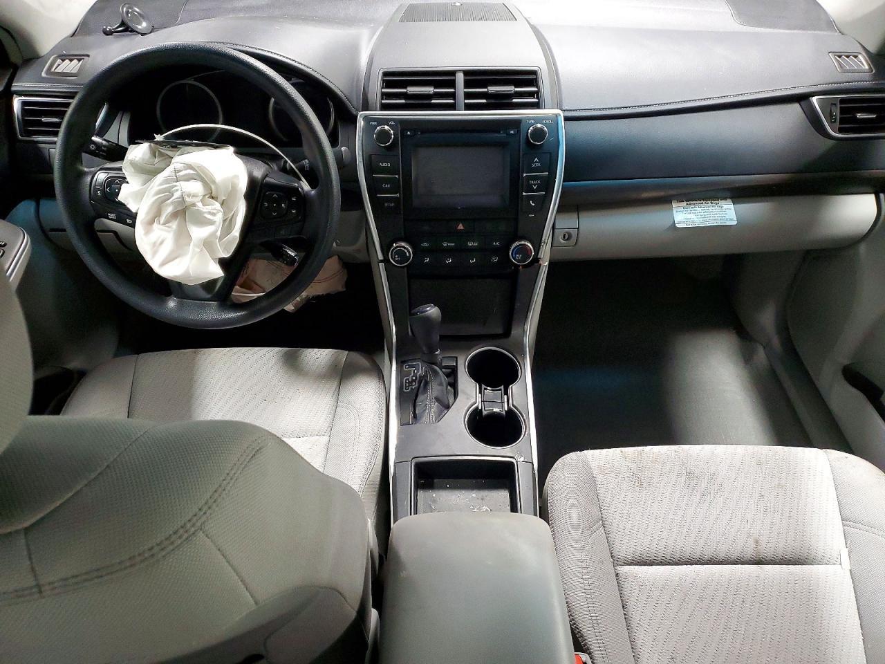 2016 TOYOTA CAMRY