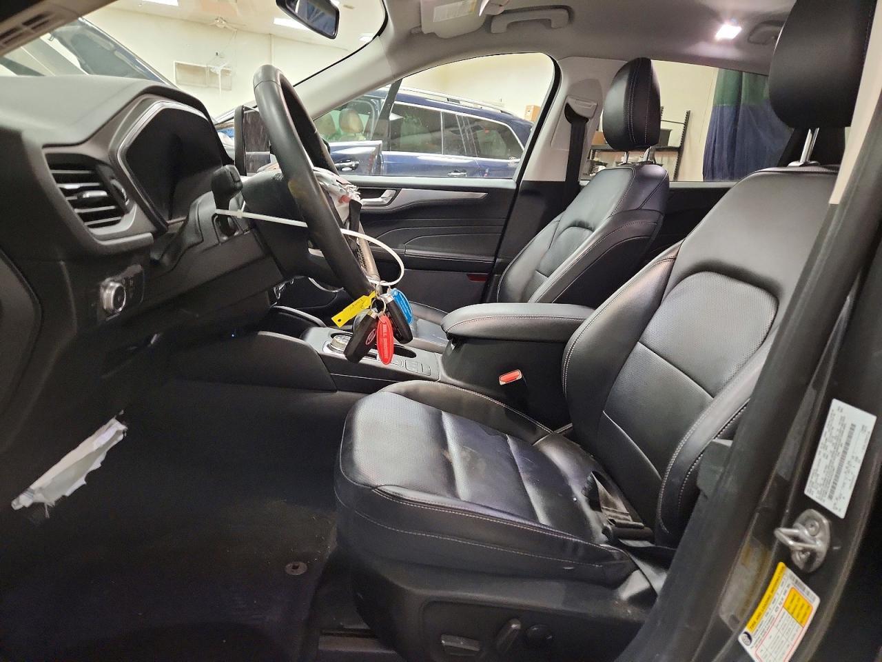 2022 FORD ESCAPE