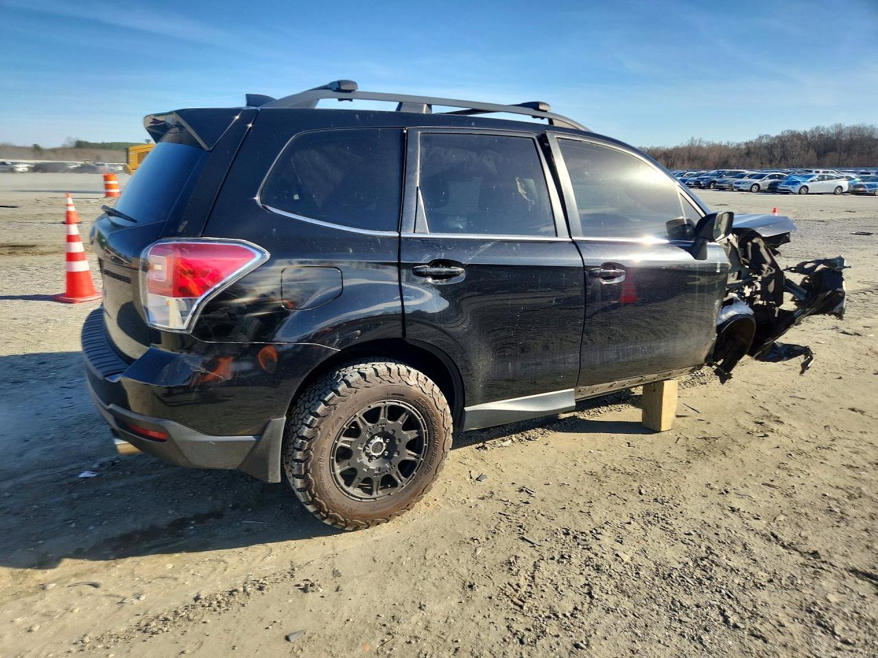 2018 SUBARU FORESTER
