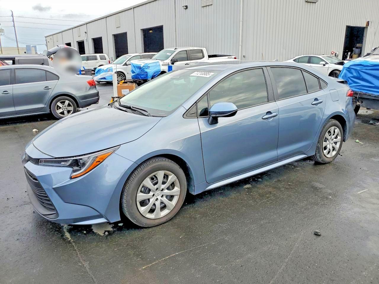 2025 TOYOTA COROLLA