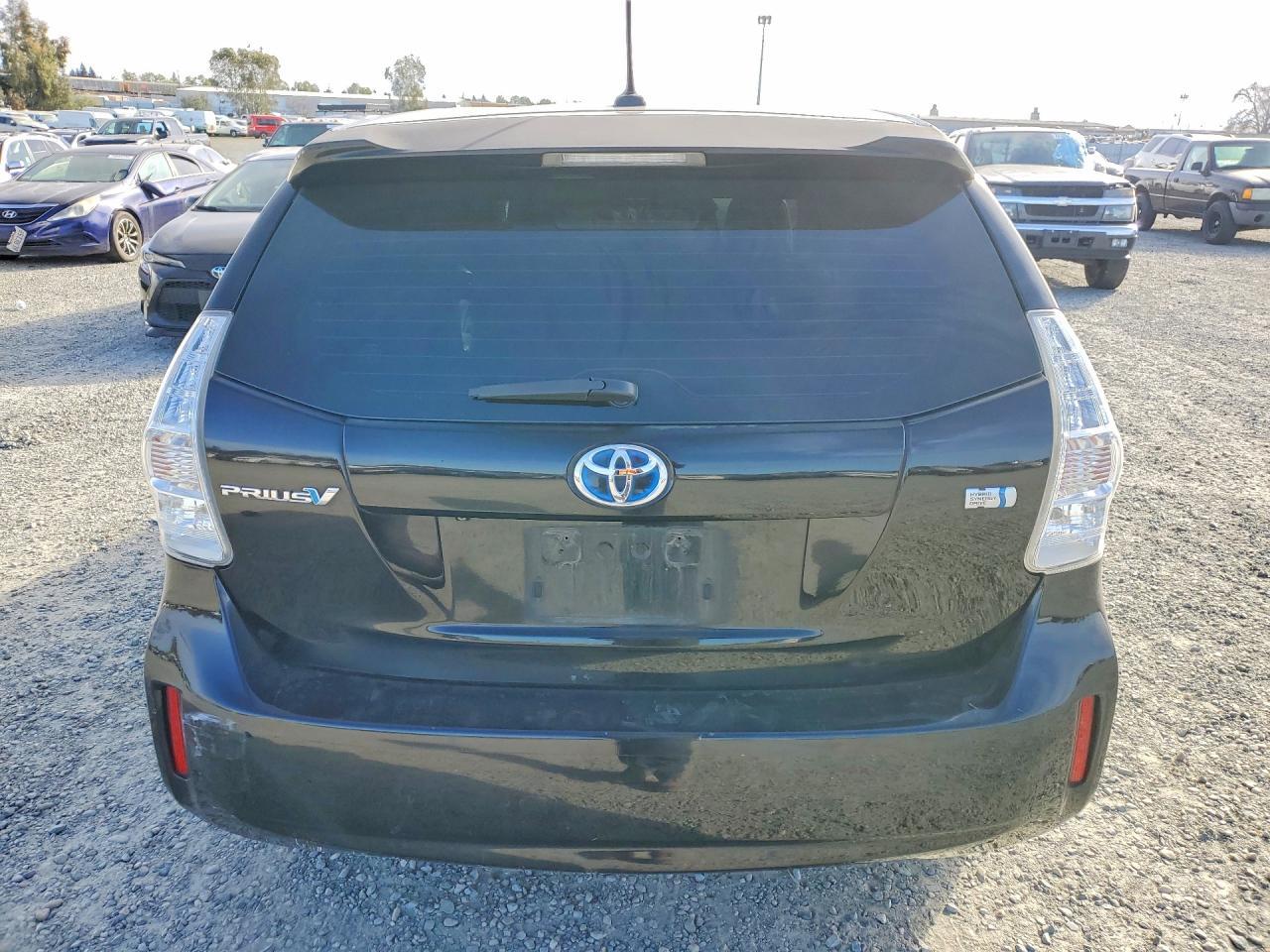 2012 TOYOTA PRIUS V