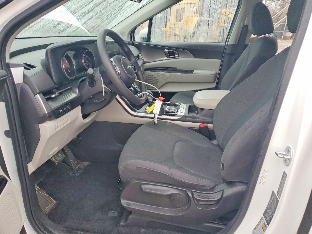 2023 KIA Carnival