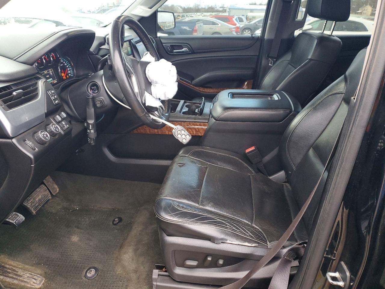 2015 CHEVROLET Suburban