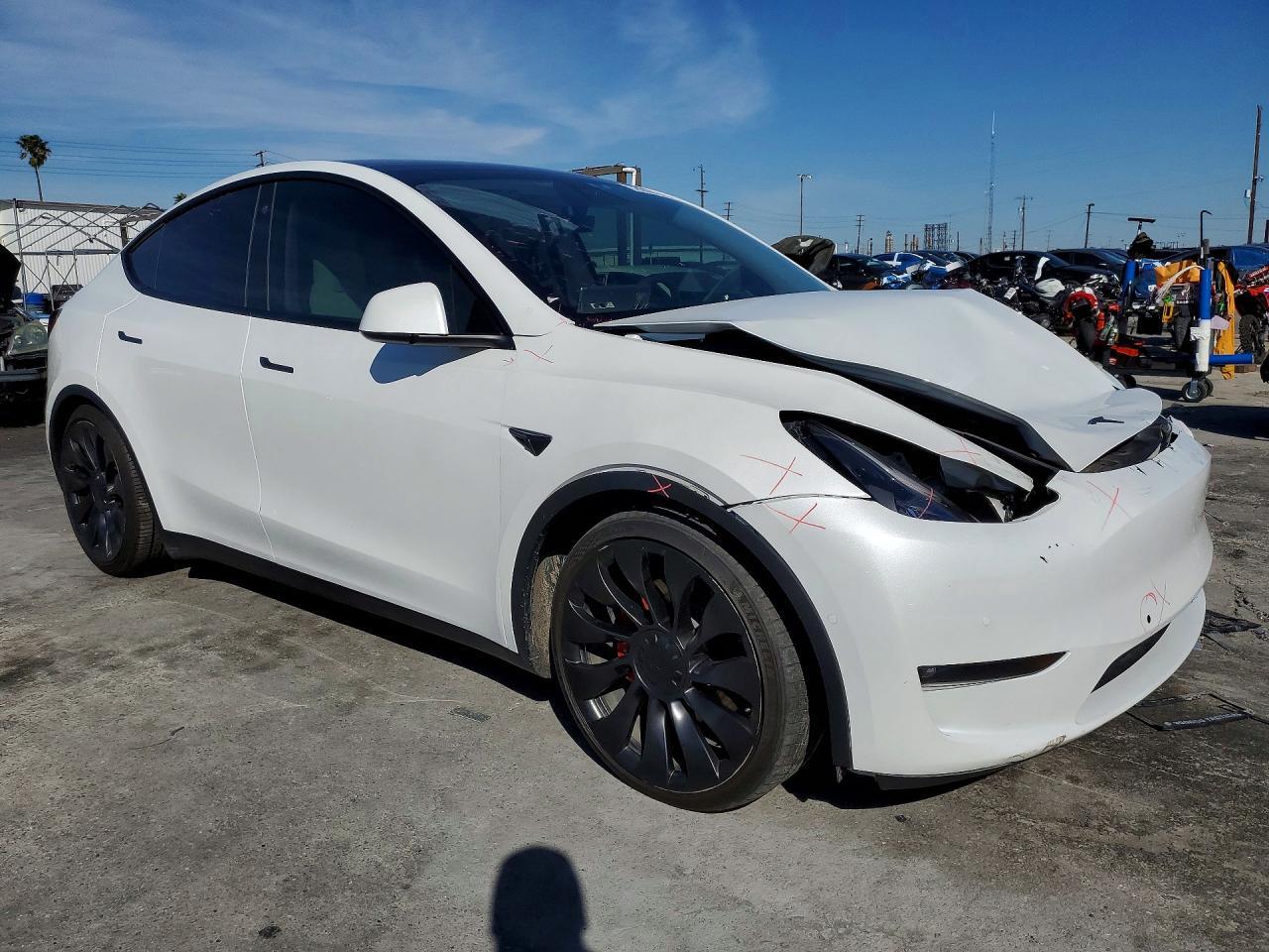 2022 TESLA MODEL Y