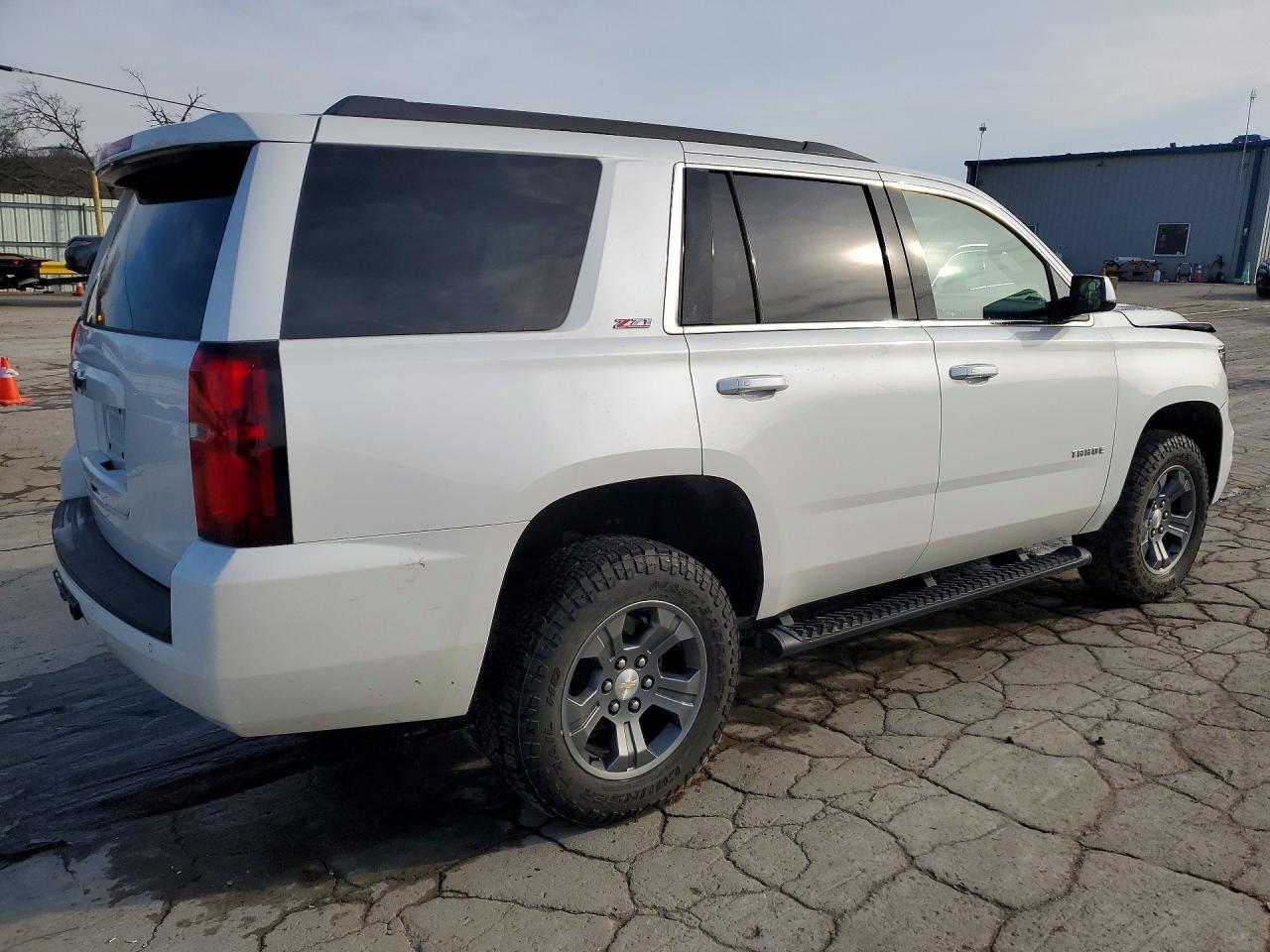 2018 CHEVROLET Tahoe