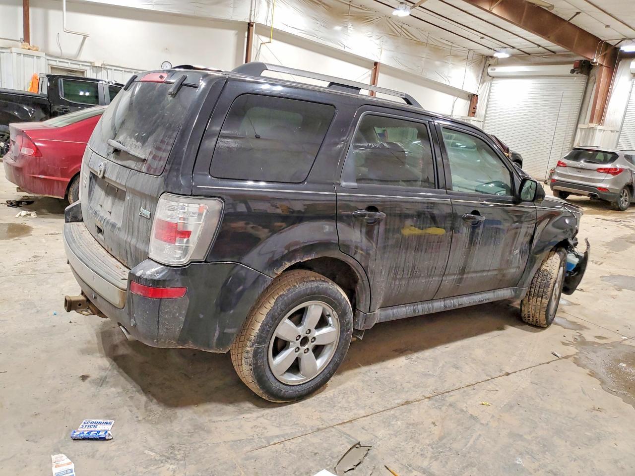 2011 MERCURY Mariner