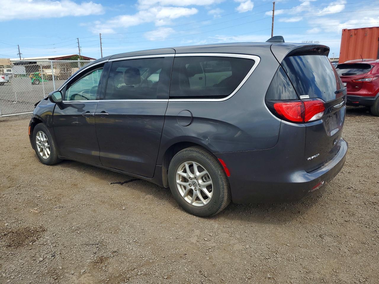 2022 CHRYSLER Voyager