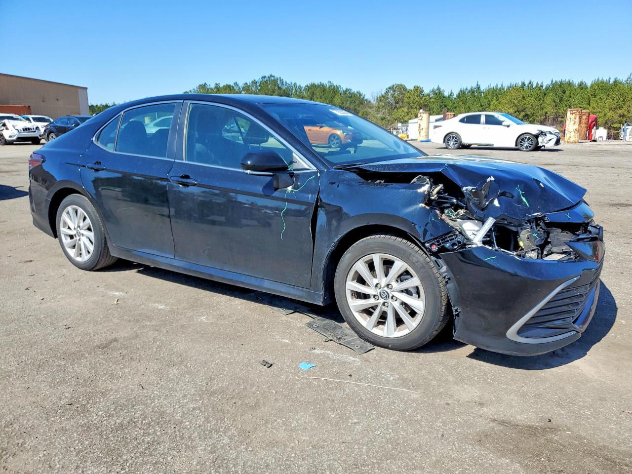 2023 TOYOTA CAMRY