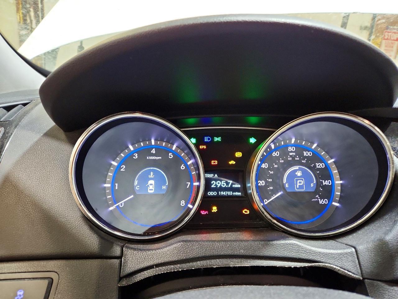 2011 HYUNDAI SONATA
