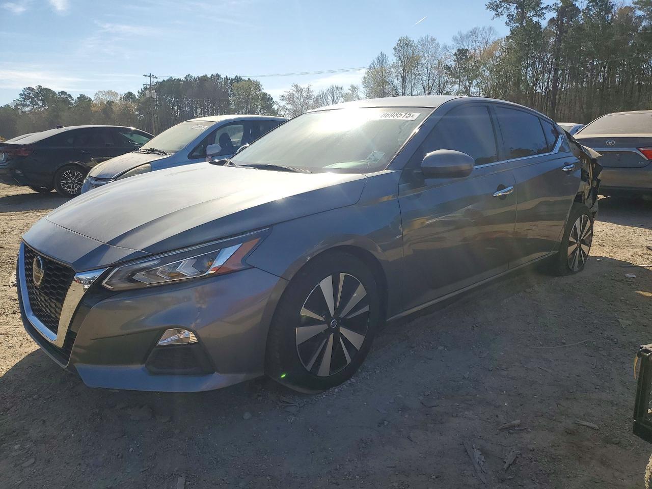2022 NISSAN ALTIMA